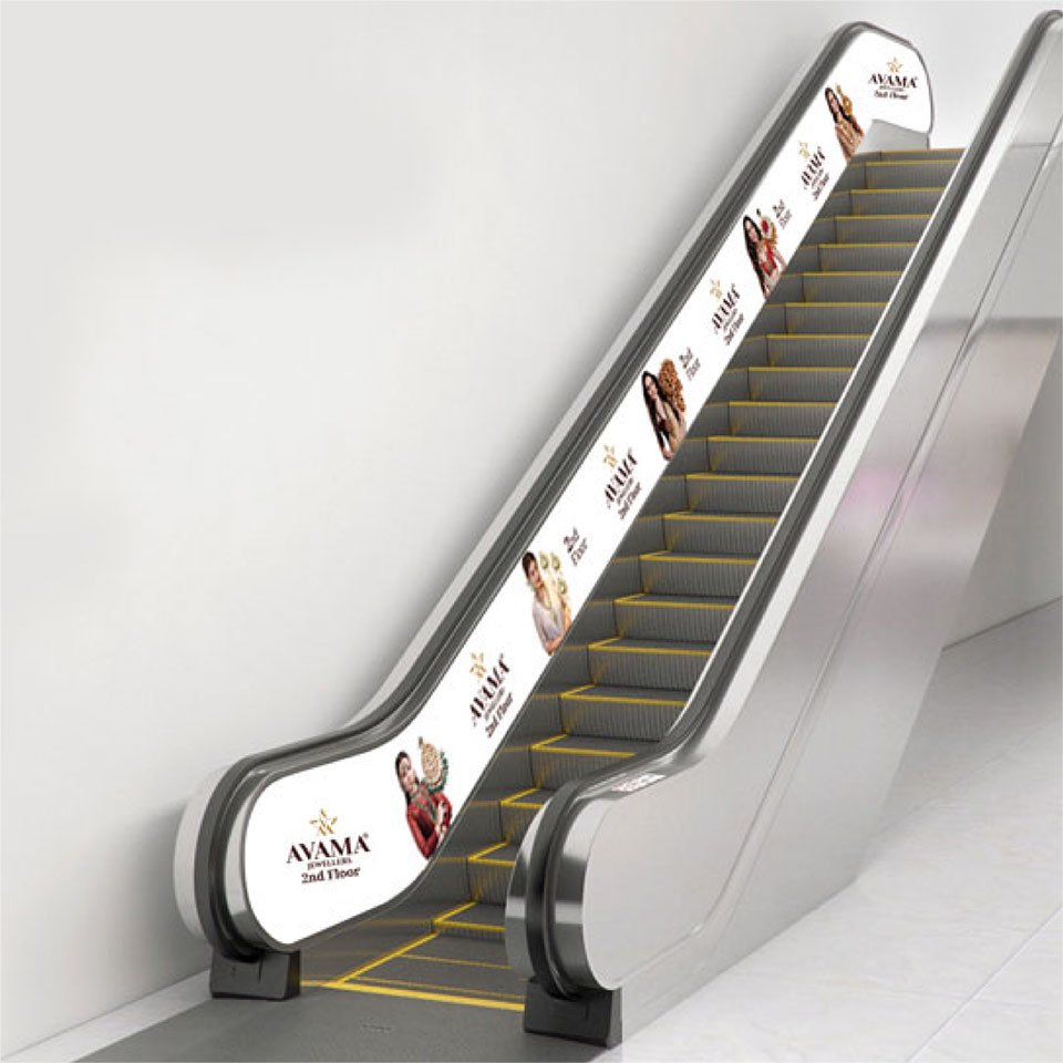 https://old.wysiwyg.co.in/sites/default/files/worksThumb/avama-jewellers-escalator-outdoor-ad-campaign-2018_0.jpg