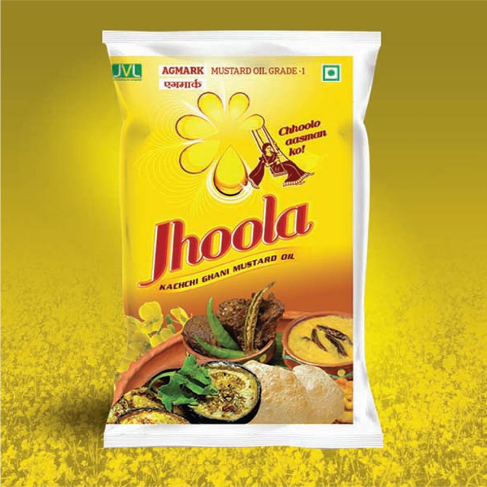 https://old.wysiwyg.co.in/sites/default/files/worksThumb/jvl-jhoola-oil-mustard-packet-2015.jpg